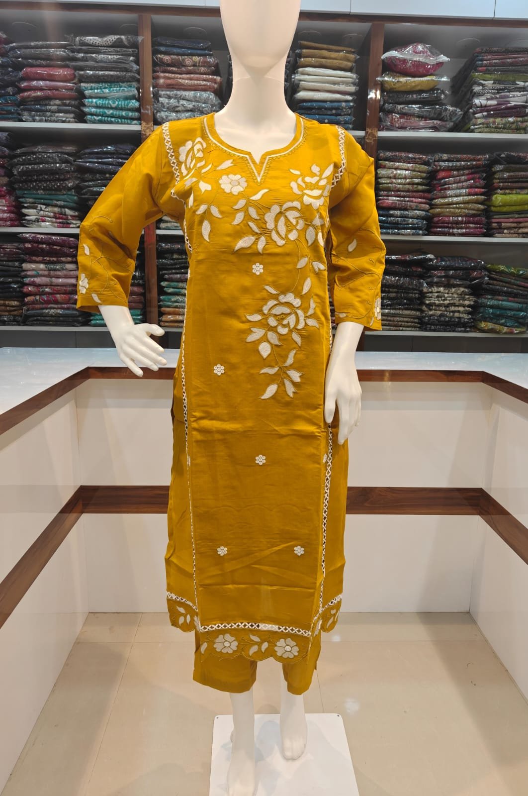 Roman Silk Three Piece Set - Mustard Yellow